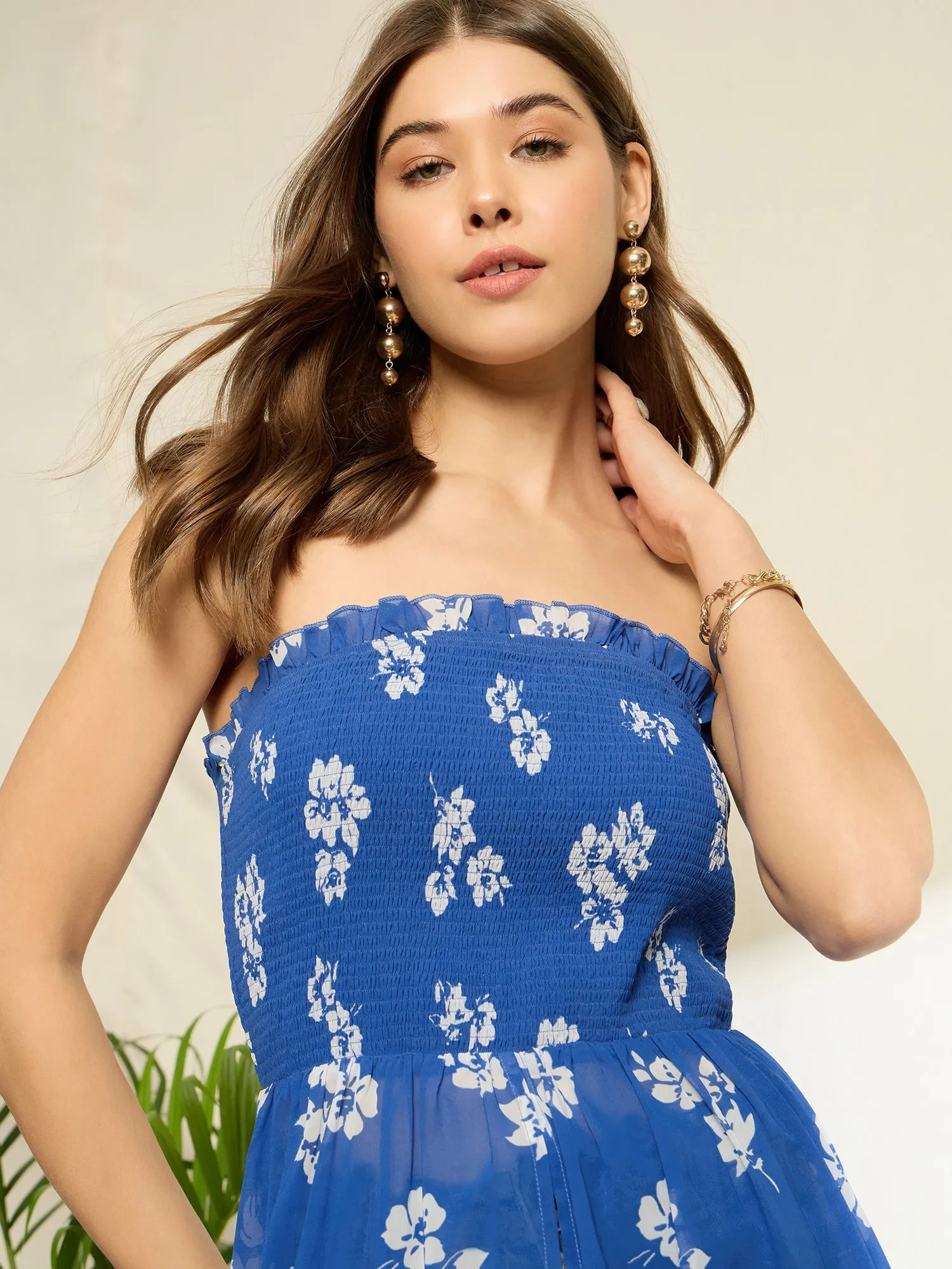 Berrylush Women Blue Floral Print Sleeveless Split Longline Tube Top